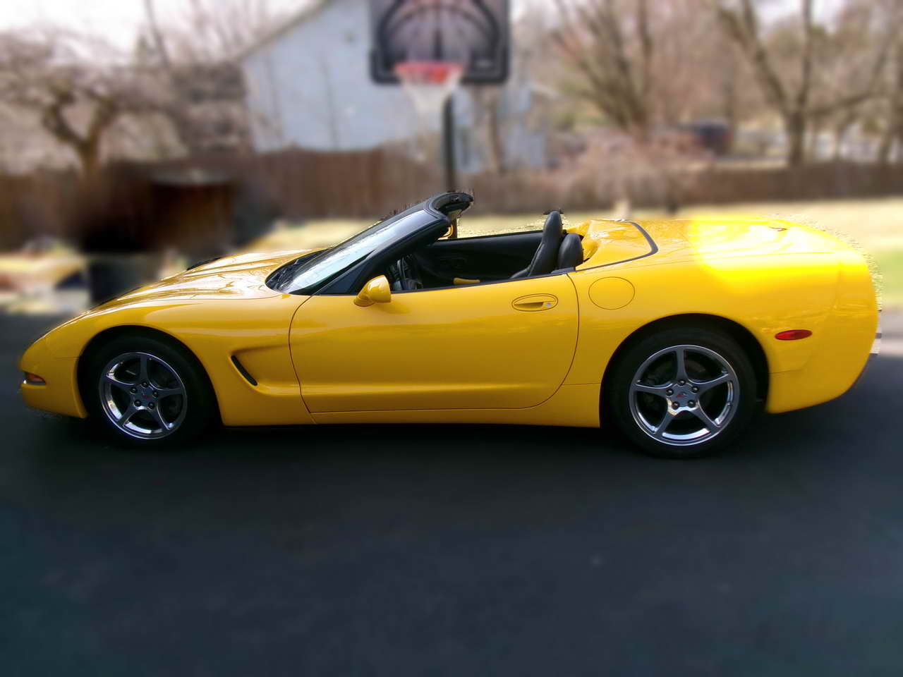 2004 Corvette Convertible Millennium Yellow