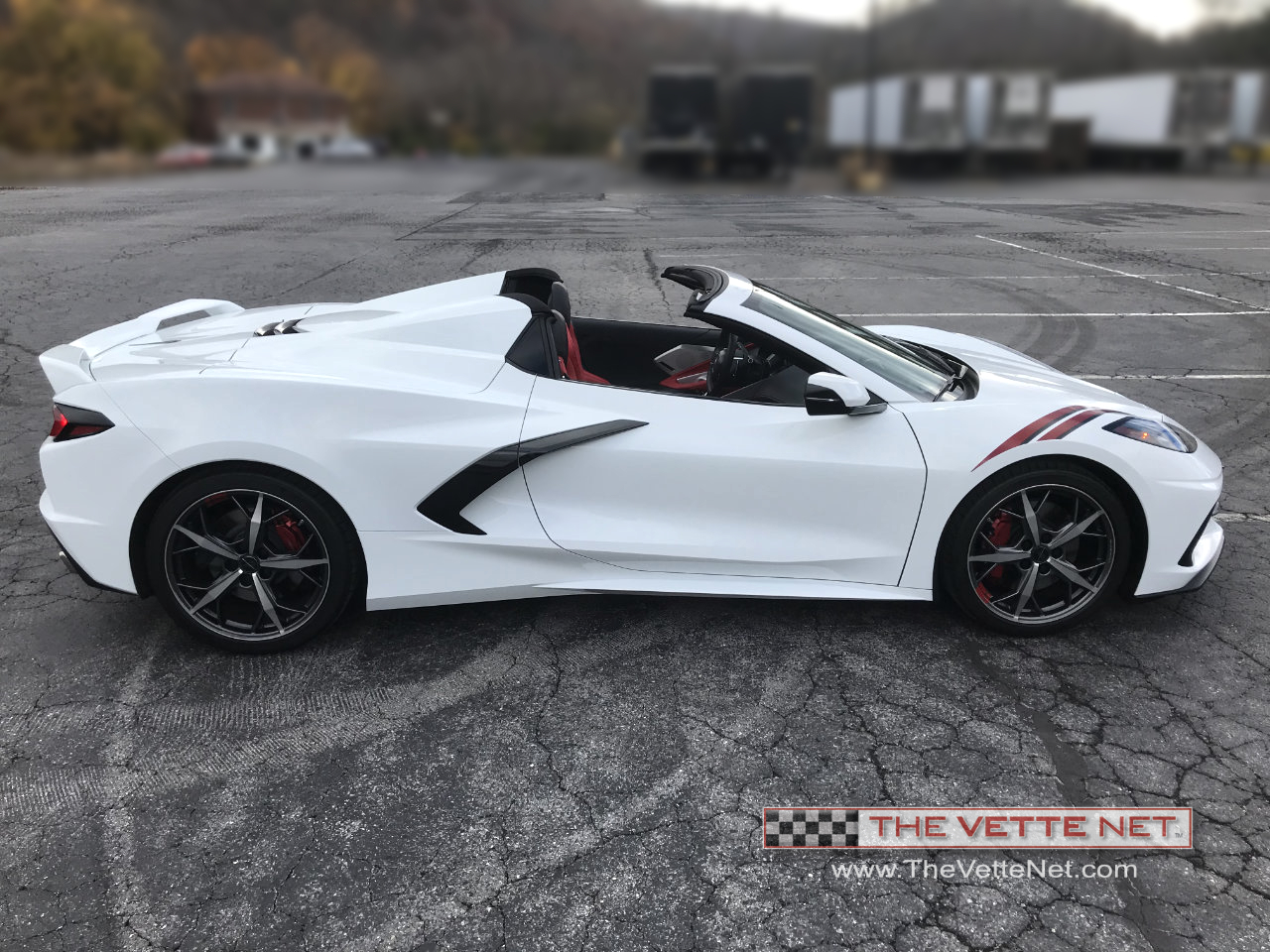 2022 Corvette Convertible Arctic White