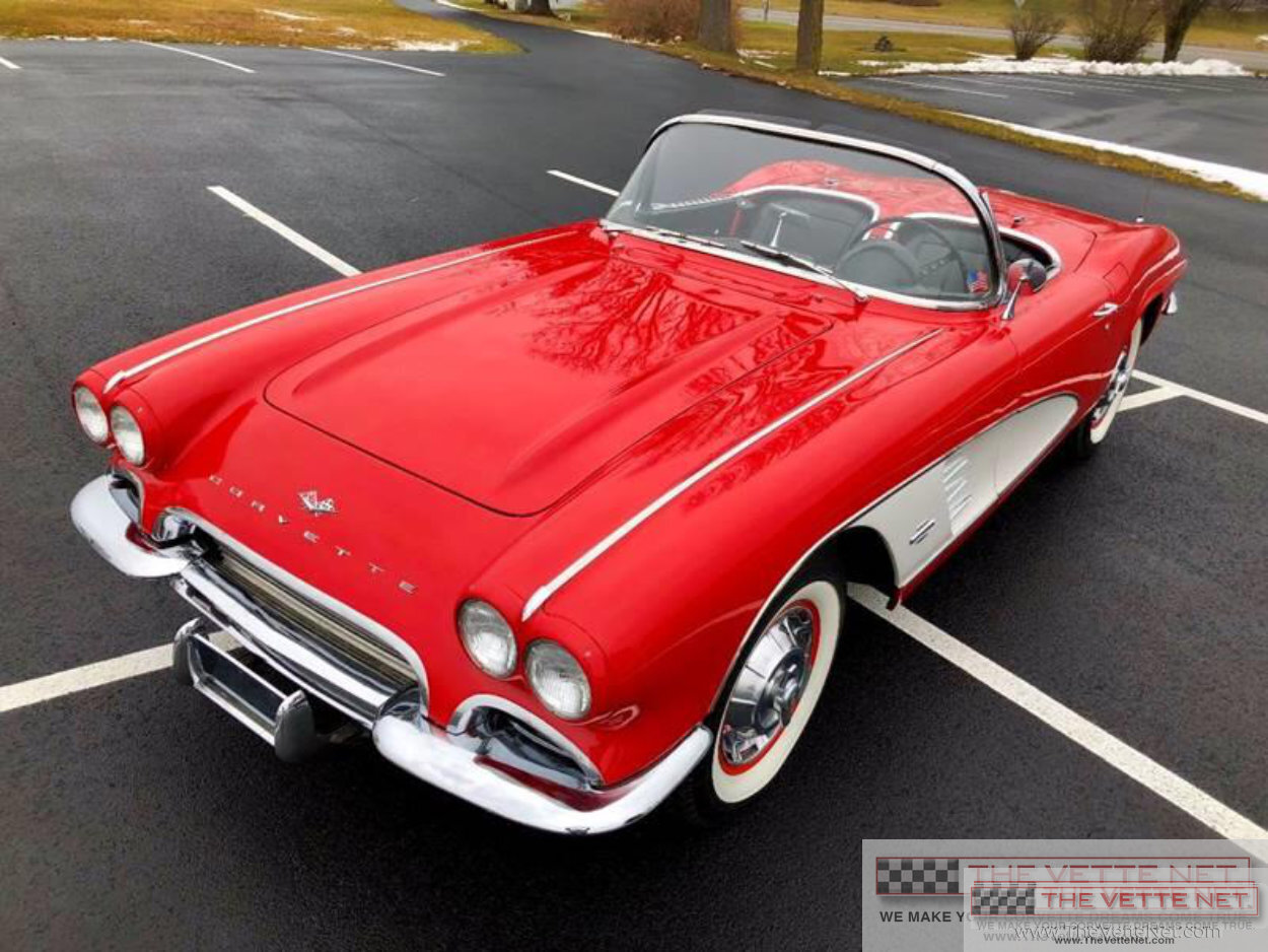 1961 Corvette Convertible Red with White Coves