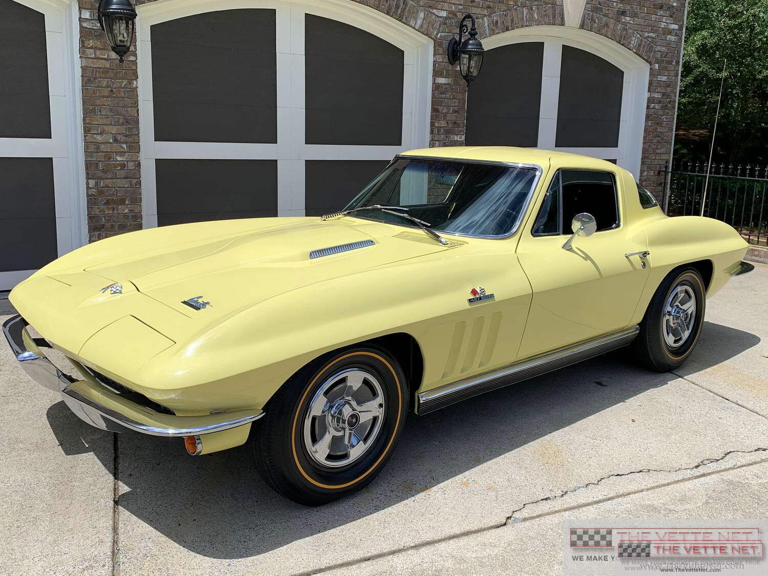 1966 Corvette Coupe Sunfire Yellow