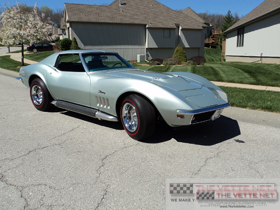1969 Corvette T-Top Cortez Silver similar
