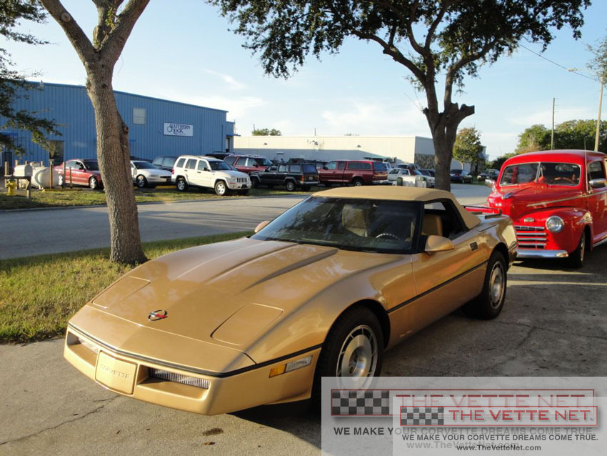 1987 Corvette Convertible Gold Metallic