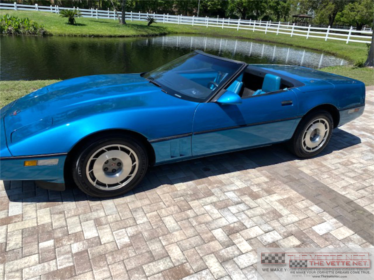 1987 Corvette Convertible Medium Blue Metallic