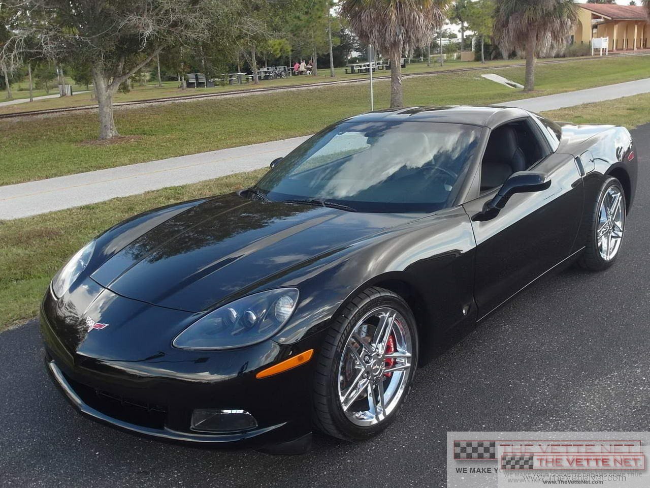 2005 Corvette Coupe Black