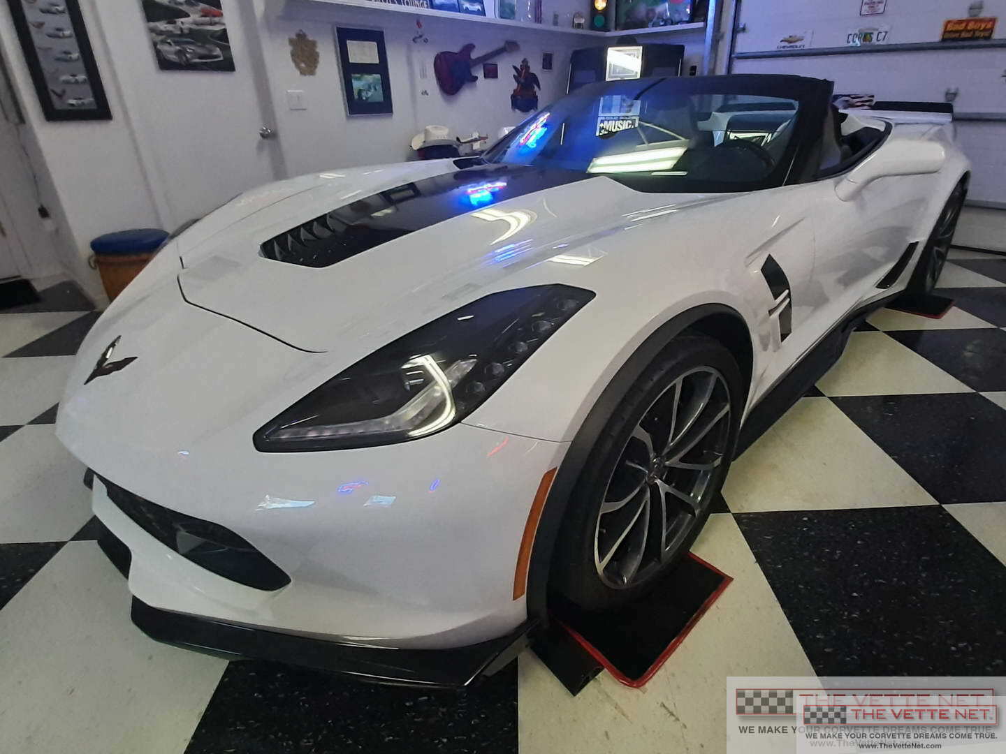 2017 Corvette Convertible White